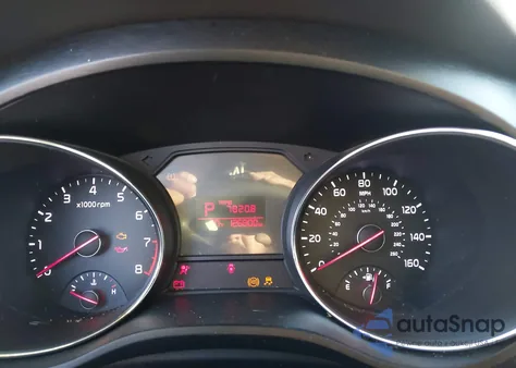 2017 Kia Sedona Lx z USA, uszkodzony, nr VIN KNDMB5C11H6233178